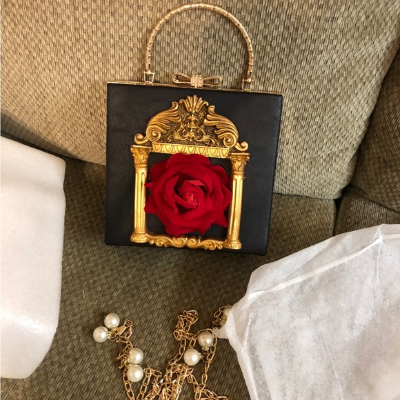 New Black Gothic Rose Pearl Goddess Crossbody Bag - Picture 5 of 5